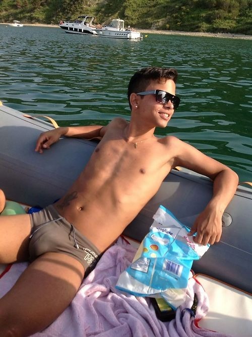 Bulge Academy Send your pic and get featured &gt; &gt; &gt; kik: bulgeacademysnapchat: b