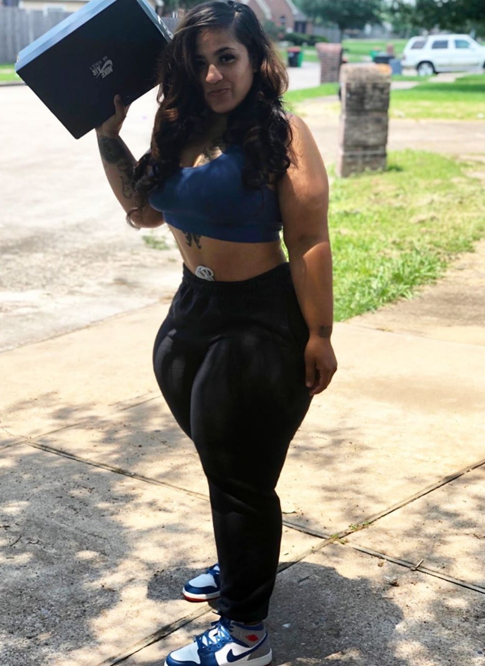 kingjazziedad:  DeliciouslySexy. CurvyLicious . BootiDelicious. Gorgeous.. Ms Ronnie__V