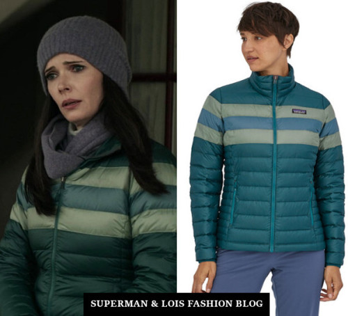  Who: Elizabeth Tulloch as Lois LaneWhat: Patagonia Down Sweater Jacket in Dark Borealis Green - $28