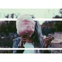 smellslikeateensblog:  —-