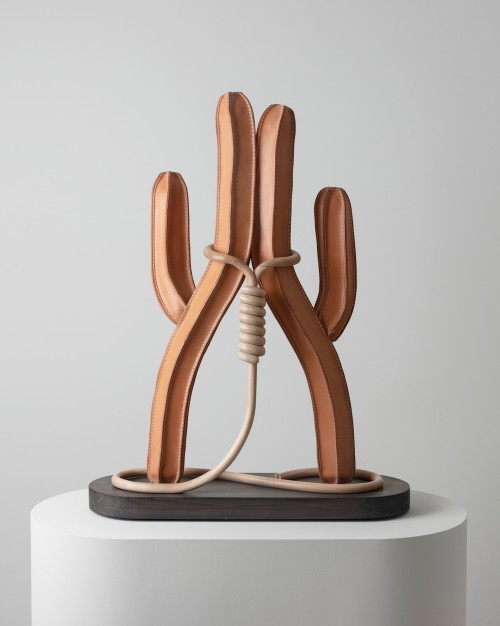 Nick Doyle - We’re In This Together, 2022Wood, leather, oxidized steel (90 x 69 x 23 cm) Galer