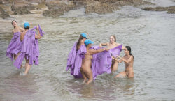 lovelivingthenudelife:  nudistsofficial:SYDNEY AUSTRALIA  Living the Nude Life ☀️