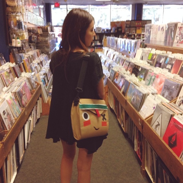 annideleon:  ⚡️😎⚡️#yes #vinyl #tearaway (at Waterloo Records) 