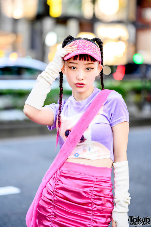 tokyo-fashion:Japanese artist/performer Utaha - of the group Wednesday Campanella - on the street in