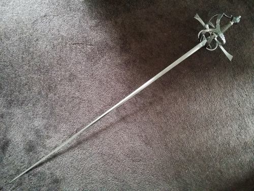 longswordsinlondon:  From http://www.danelliarmouries.com/“For this fully hand carved and engraved beauty I’ve been asked to adapt what was an original italian sidesword design into a rapier. Had to change some of the proportions of the hilt and pommel