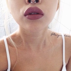 girlyplugs:  tattoo blog