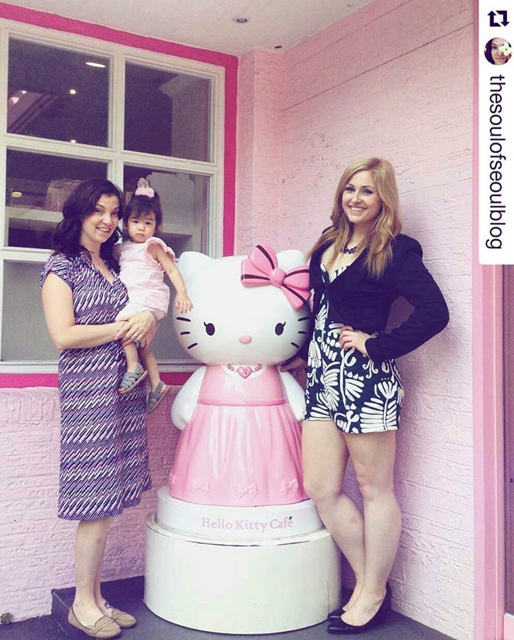 #Repost @thesoulofseoulblog with @repostapp
・・・
We spent the afternoon with @torontoseoulcialite at the #hellokittycafe Lots of fun with that one.
#thesoulofseoul #thesoulofseoulblog #hellokitty #prettyinpink #seoul #korea #홍대 #quirkycafe #헬로키티...