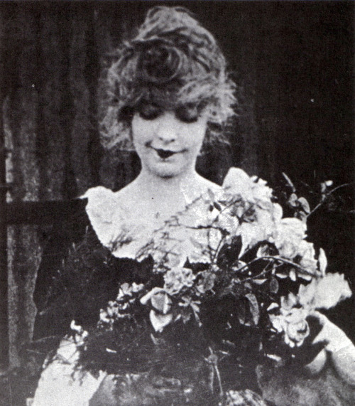 Lillian Gish, heroine of The Birth of a Nation.