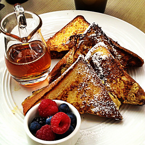 everybody-loves-to-eat:  french toast requested by anonymous