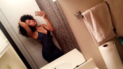 curlypothead:Lord Knows.