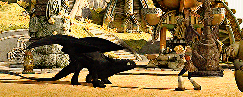 Toothless Playful Moves