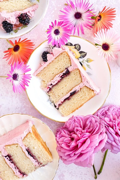 foodffs - VANILLA LAYER CAKE WITH BLACKBERRY BUTTERCREAMFollow...