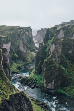 theencompassingworld:    Fjaðrárgljúfur, Iceland | by chartno3