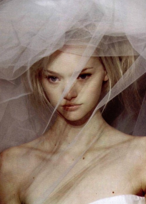 r0slyakova: Gemma Ward | GIVENCHY HC SS 2004