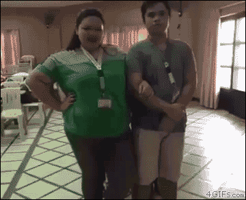 phattygirls:  FROM DULL TO PARTY IN 10 SECONDS!