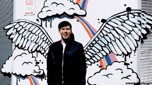 anunstablephangirl: Angel Phil 