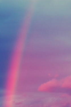 l0stship:rainbow - source / by Jordan Chark