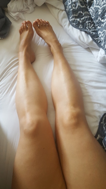 myprettywifesfeet:My pretty wifes beautiful legs and feet laying in bed about to start the day.pleas