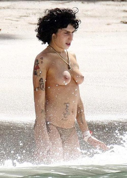 Porn photo nekkidmusic: Amy Winehouse topless