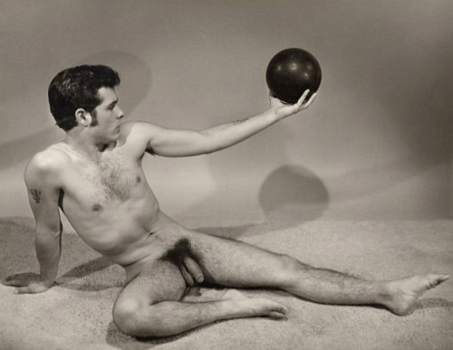 Outstanding vintage man - Series of 7 images - Click on photos for larger views.