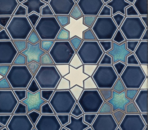 ava-schoengeist: Pratt & Larson / Hex Pattern no. 5 / via Interior Design Magazine produc