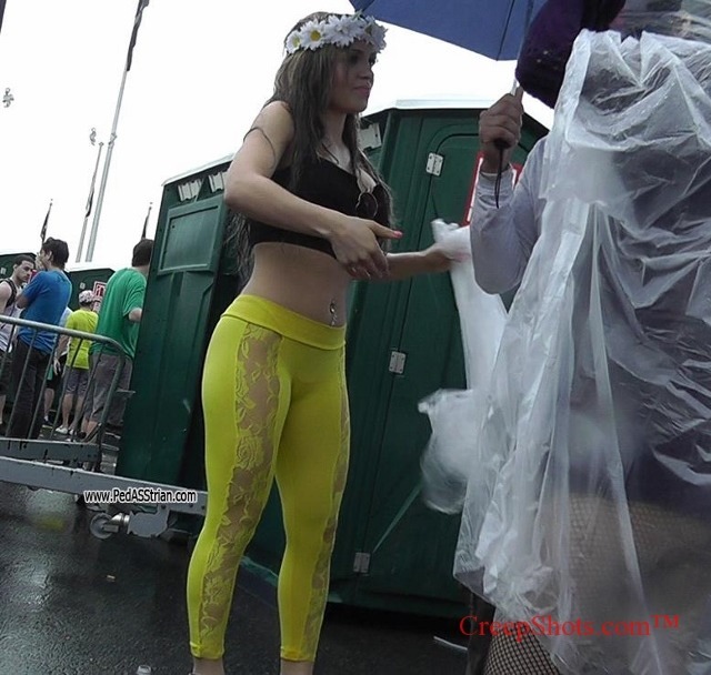 creepshots:  Who’s up for 3 yellow camel toe creepshots by @PedASStrian http://shar.es/1n98Ag