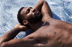 celeb-eggplants:Ok zaddy. I see you Andre Drummond.