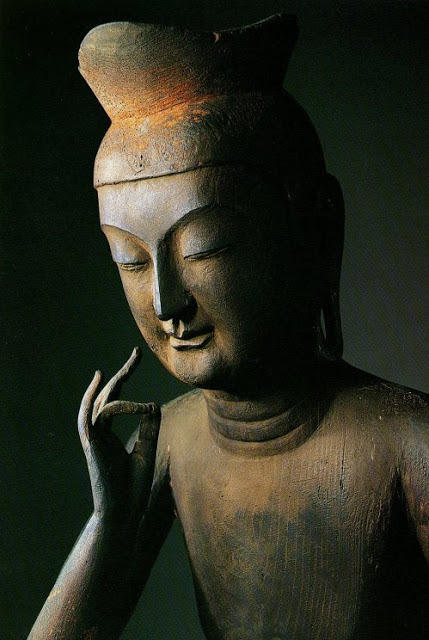 efikeff:    Hōkan Miroku (Maitreya)Nyorai  - bodhisattva/Buddha of the Future, Early 7th century, red pine Wood, 84.2 cm, Koryu-ji Temple, Kyoto, Japan National Treasure.  