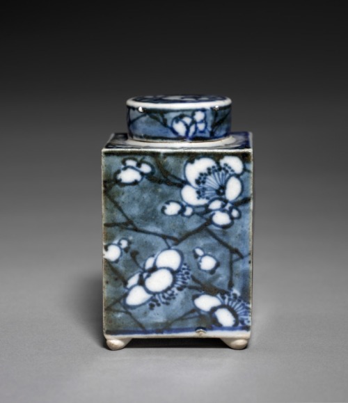Pair of Tea Containers with Plum Blossoms, Aoki Mokubei, 1800s, Cleveland Museum of Art: Japanese Ar