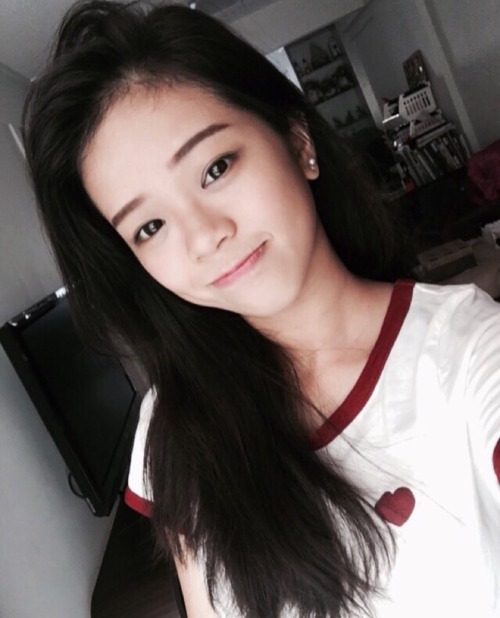 chaelimmylim:sgmirrorselfie:any ig of her? :)So cute i can jus fap to her faceAnyone knows her ig?