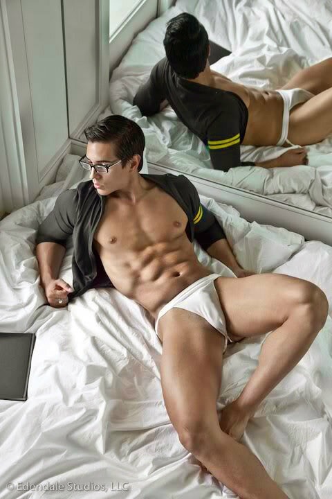 paradiseofmen:  alan valdez  