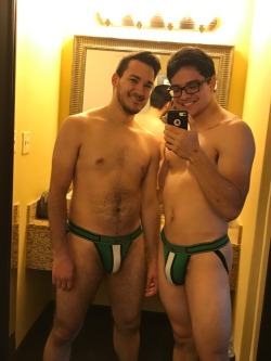 jdongle:  Matching undie buds 