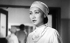 haroldlloyds:Happy Birthday Anna May Wong January 3, 1905 – February 3, 1961