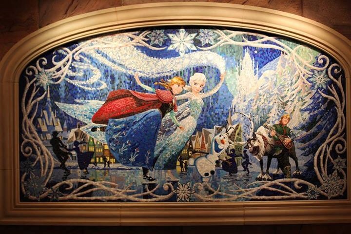 disneyvillainvixen:  Spring, Summer, Autumn, Winter…  Disneyland Shanghai