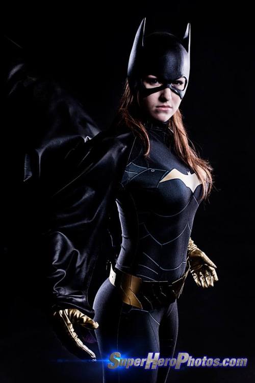 cosplayandgeekstuff:    Kay Jay Cosplay (USA) as Batgirl.Photos by:   Superhero Photos  