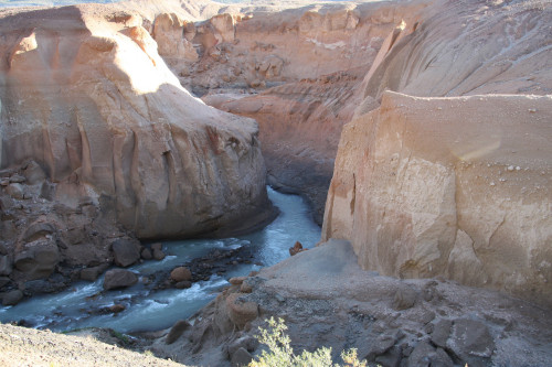 Tuff CanyonThis canyon is found in Katmai National Park, Alaska. In 1912, a vent on the side of Katm