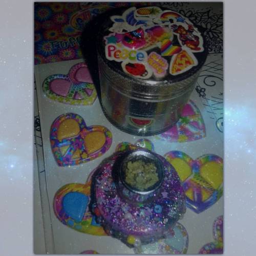 Dinner☁ ▪▪▪▪▪▪▪▪▪▪▪▪▪▪▪▪▪▪▪▪▪▪▪▪▪▪▪▪▪▪▪▪ ▫▫▫▫▫▫▫▫▫▫▫▫▫▫▫▫▫ #lisafrank#cannapeople #stonergirl #cann