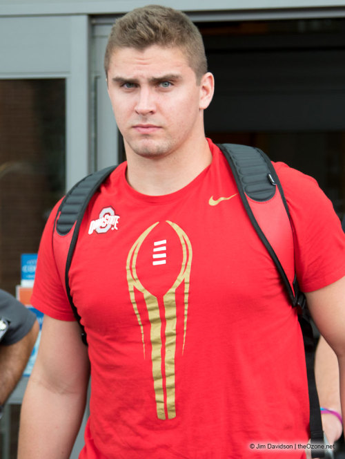 272gold:Sam Hubbard, before and now. From 225lbs to 266lbs
