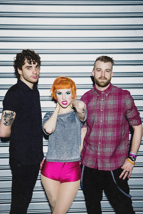 paralovemore:  Paramore by Kane Hibberd