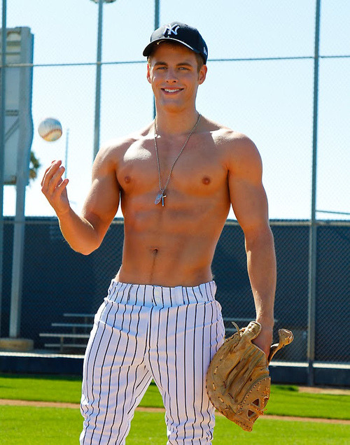 musclehunk93:  can i be on the team? 