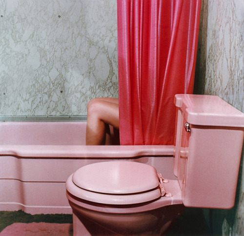 thephotoregistry: Knees in Tub from Reflections in a Mobile Home, 1977 Sandy Skoglund