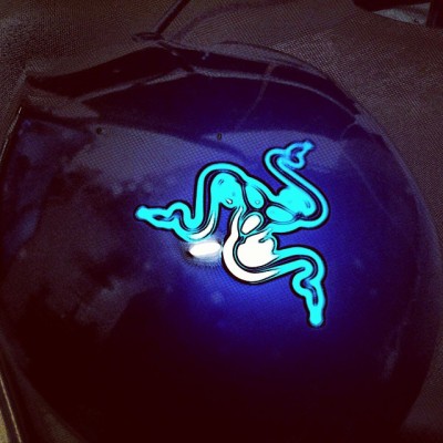 The Razer logo in neon blue.
#razer #gaming #mouse #logo #nice #blue #neon #GapanCity #Philippines #ph (at Mallare Residence)