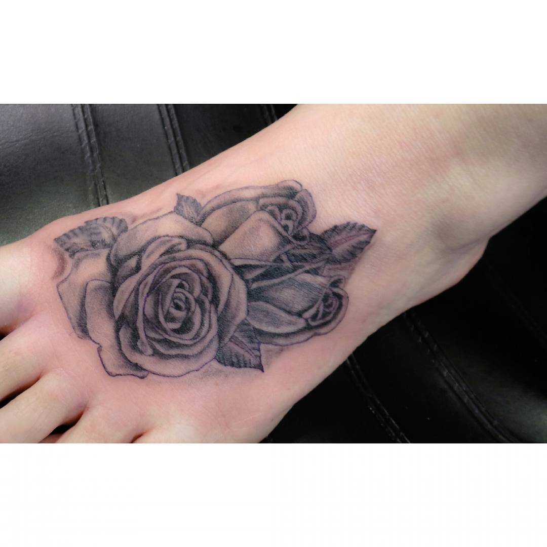 Supperb Temporary Tattoos - Rosebud Tattoos Face Tattoo Rose Temporary Face  Tattoo Rose Arm Tattoos : Buy Online at Best Price in KSA - Souq is now  Amazon.sa: Beauty