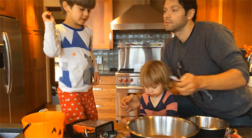 unfortunatecas:  WATCH.  MISHA’S.  FACE.  