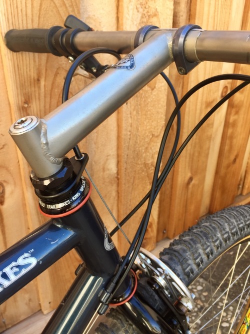 vintagemtb:  One badass Phoenix is nearly ready.