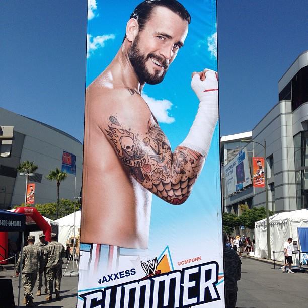 louisezouk:  CM Punk #Summerslam Axxess. &lt;3