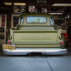 buenasuertegirl:  I’ve been having fun sorting through photos from @deadendmagazine events and of hardcore Deadend supporters for the @customcapital Pre-Party at @somosgallery on June 20th. This cool truck belongs to a #Deadend supporter who also happens