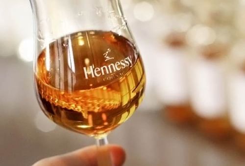 ibrusewayne:  Hennessy