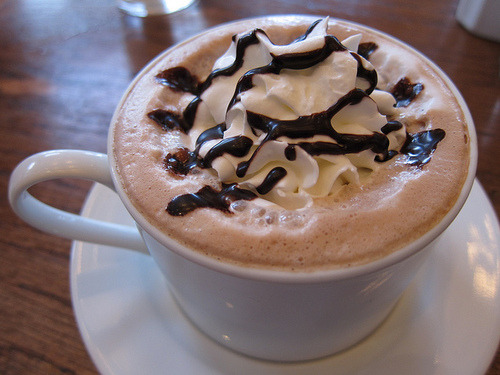foodluxury:  Love Food? This blog is for you. 