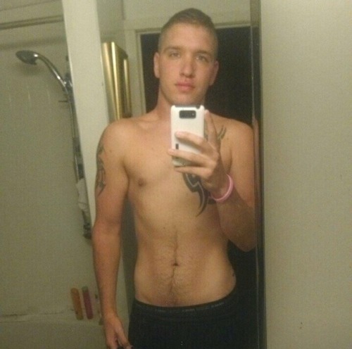 in2str8guys: Str8 Marine Guy - Corey. (21, 6’ 1”, 183 lbs, 7”, top)